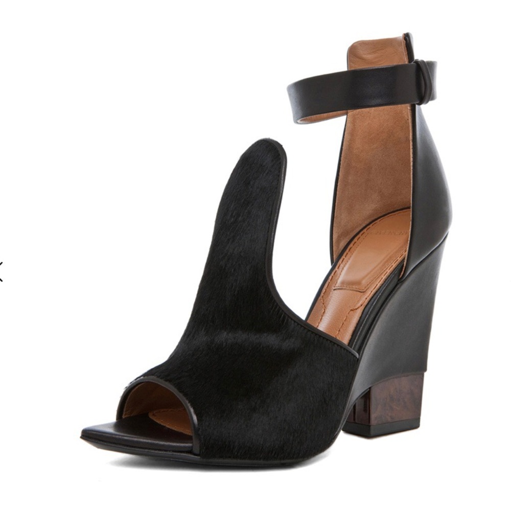 Givenchy Podium Ankle Strap Sandal Size 38